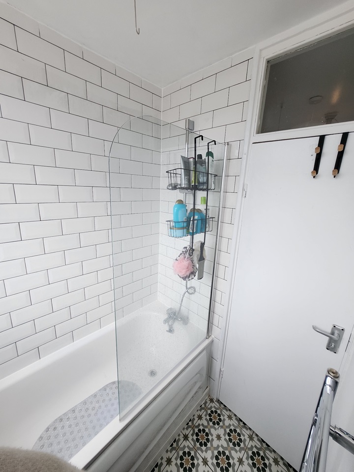 Additional image 9 of 3 Bed Flat, Beadnell Court, E1, N1 7GU