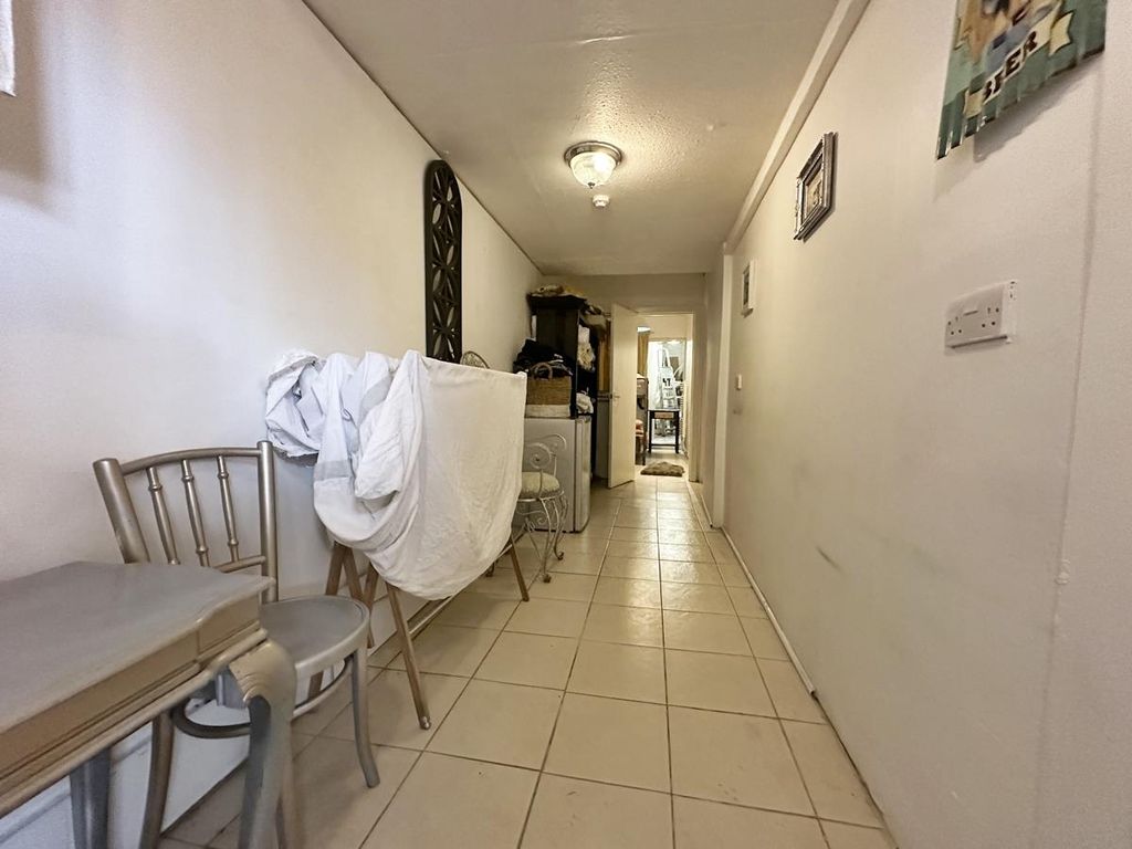 Additional image 14 of 2 bed maisonette for saleApartment 1, Lansdowne, Queens Promenade, Douglas IM2