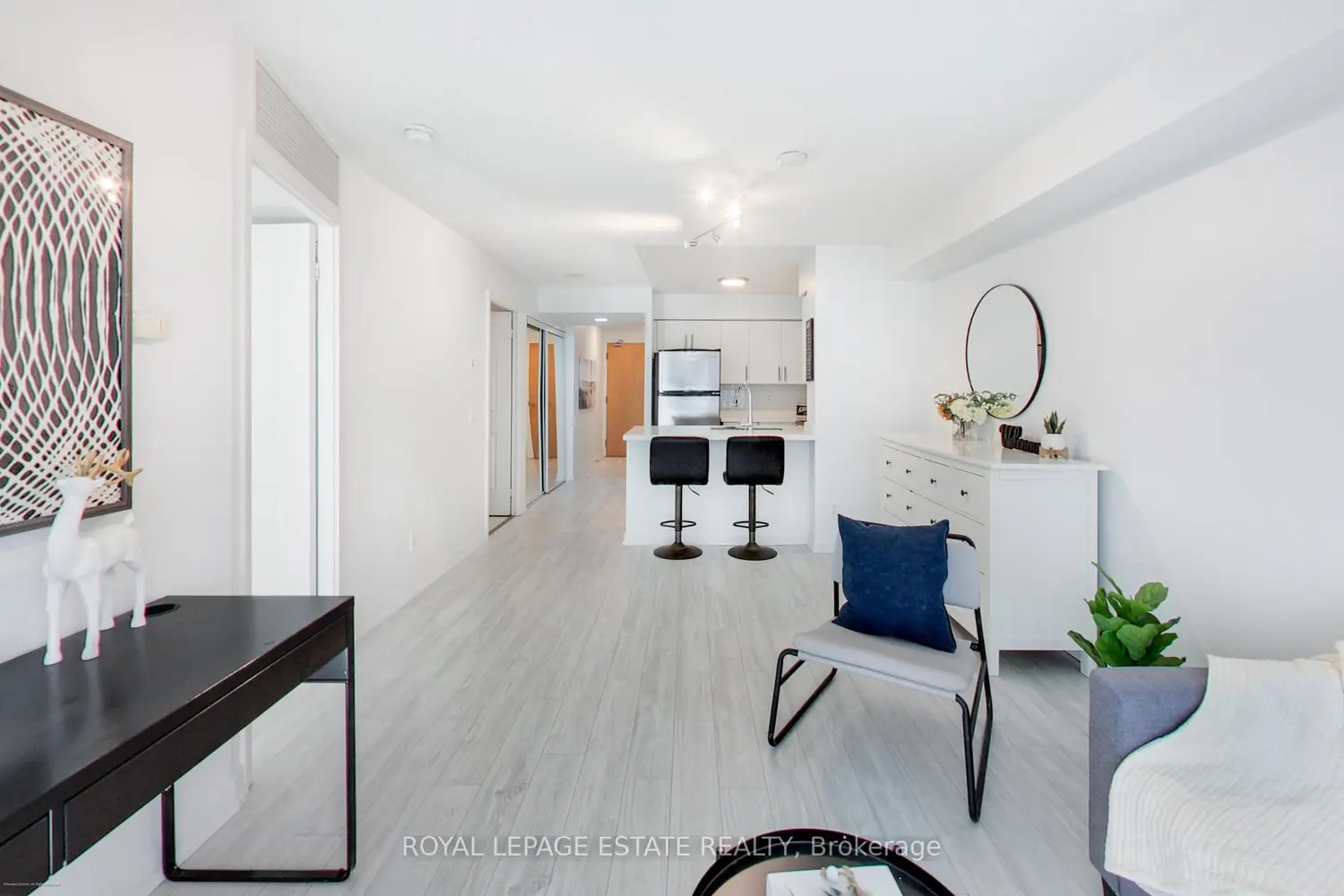 Additional image 11 of 4978 Yonge Street 808