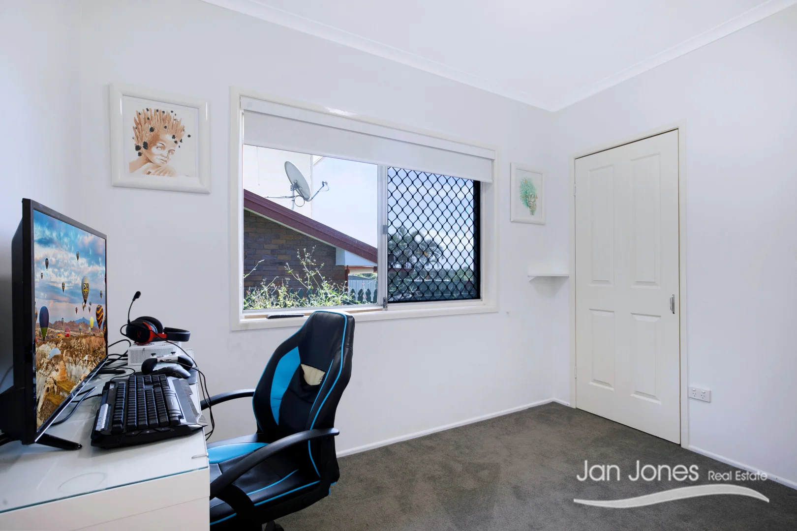 Additional image 10 of 6 Arizonica Drive, Clontarf QLD 4019