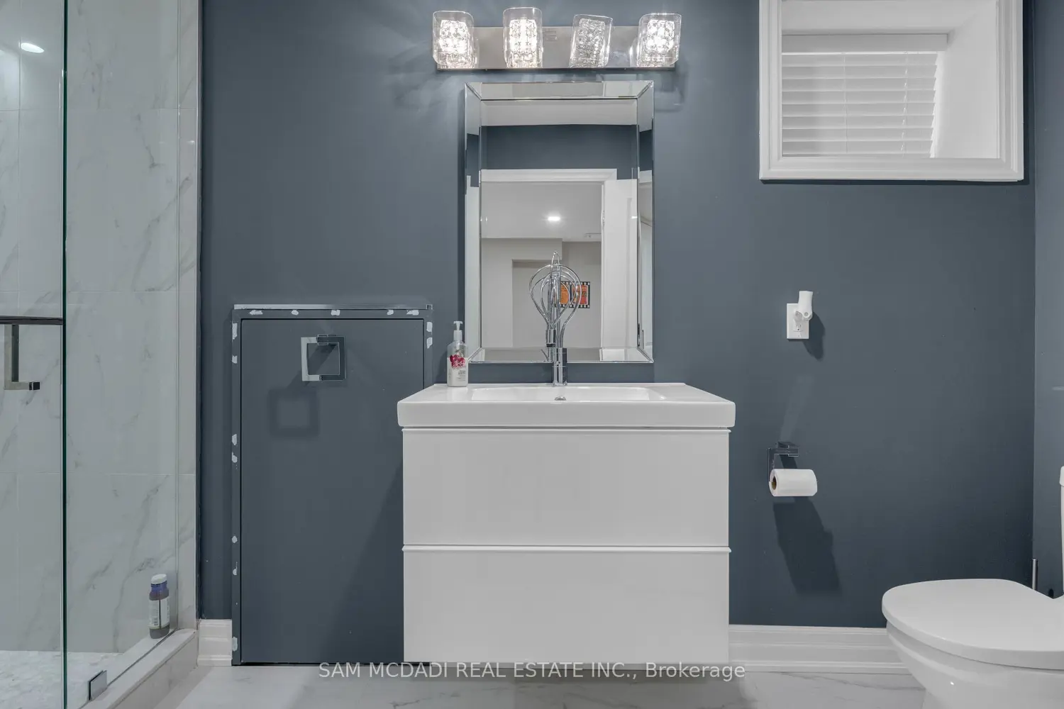 Additional image 17 of 136 North Park Boulevard