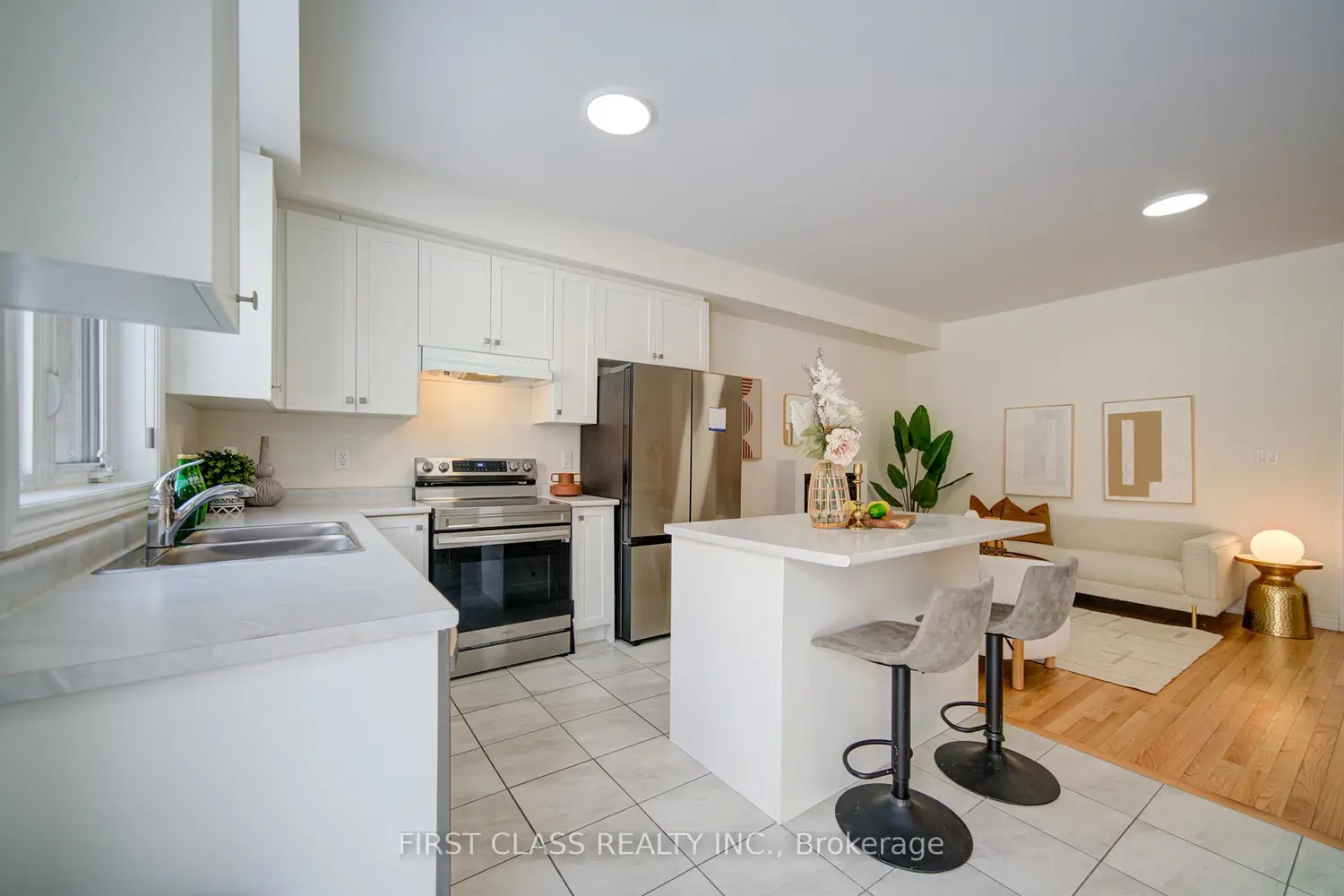 Additional image 8 of 968 Cormorant Path