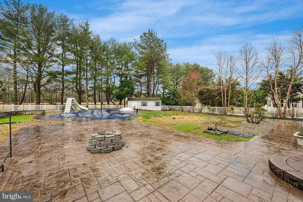 24 Ancient Oak Drive, Lewes, DE 19958