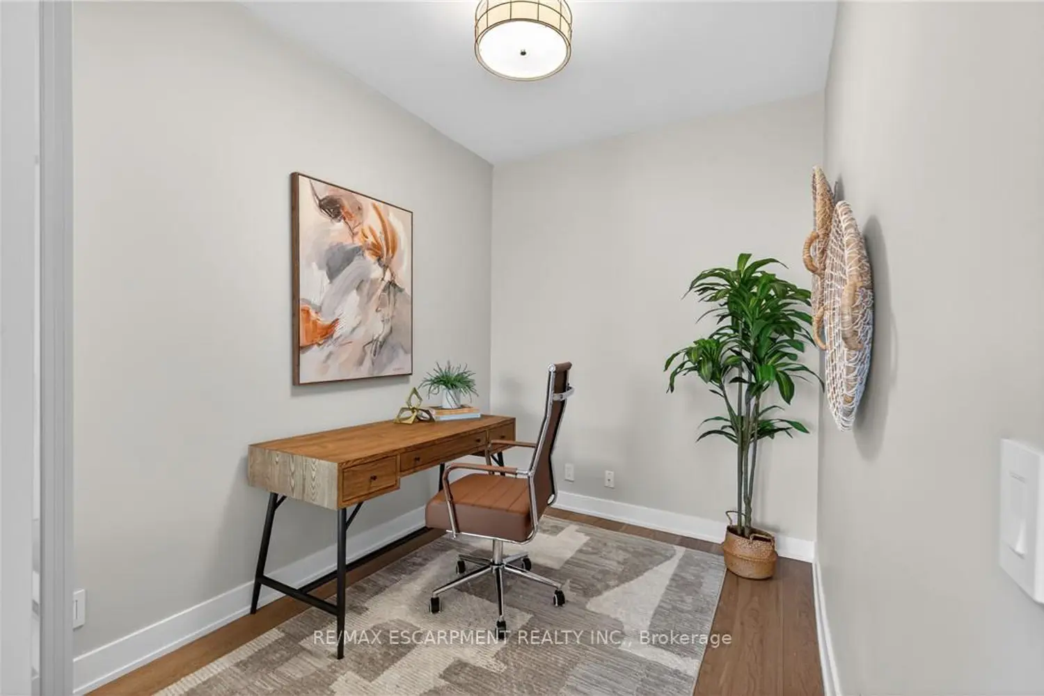 Additional image 11 of 123 Maurice Drive 401
