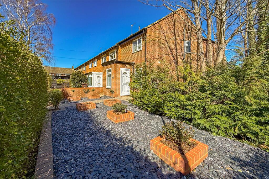 Cell Barnes Lane, St. Albans, Hertfordshire, AL1