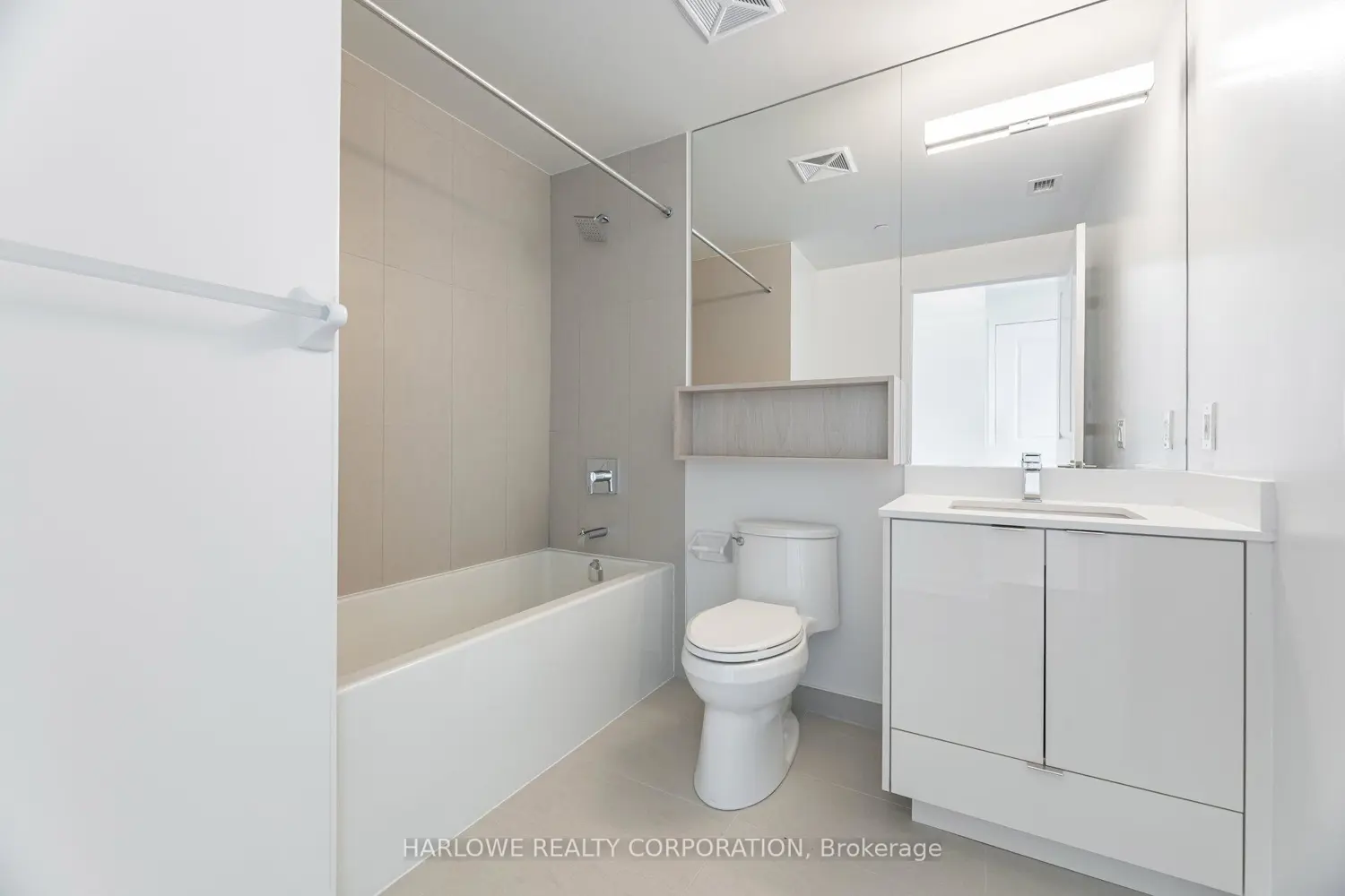 Additional image 11 of 100 Dalhousie Street 904