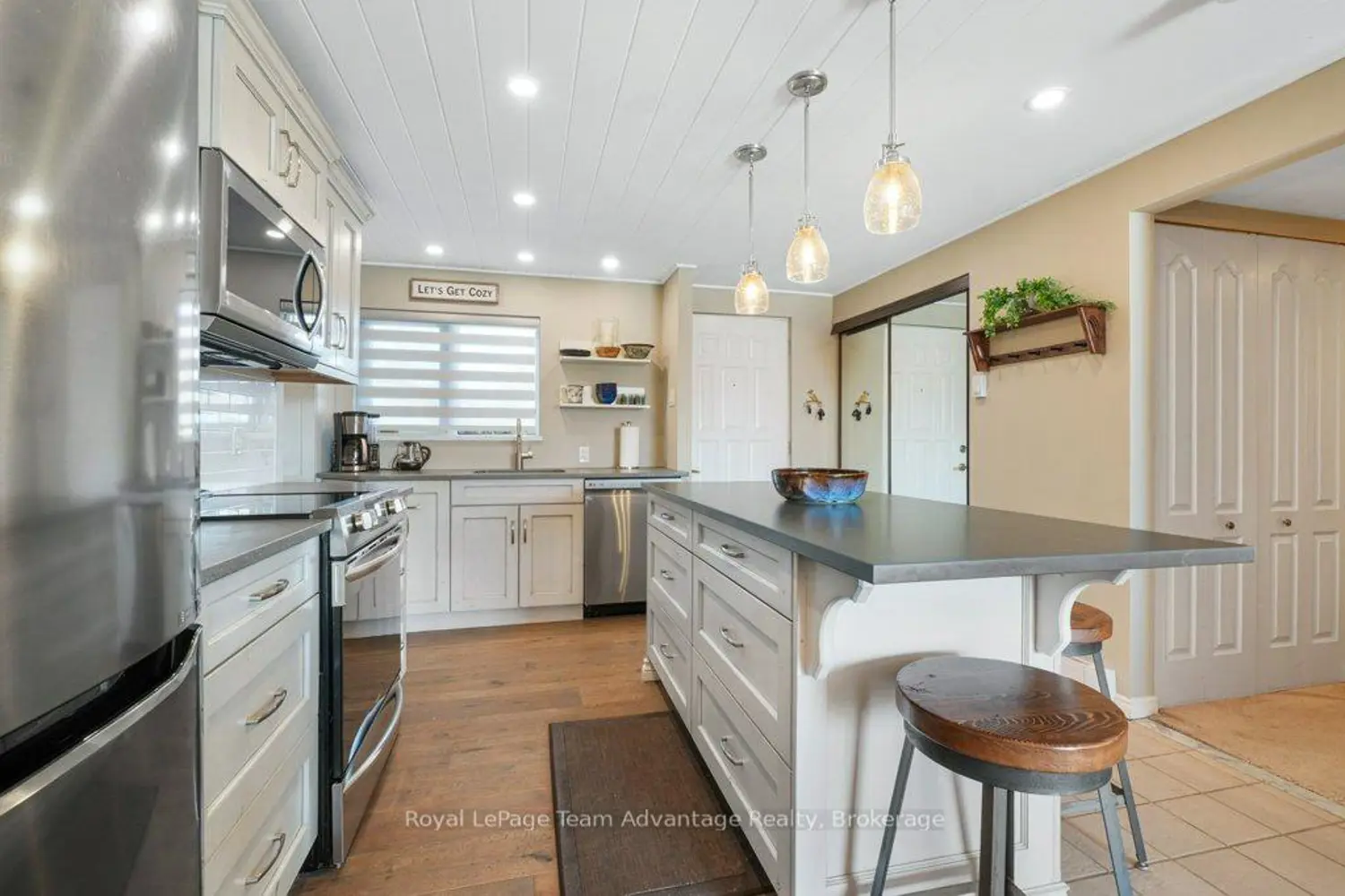 20 Ryder Drive 2E photo 4