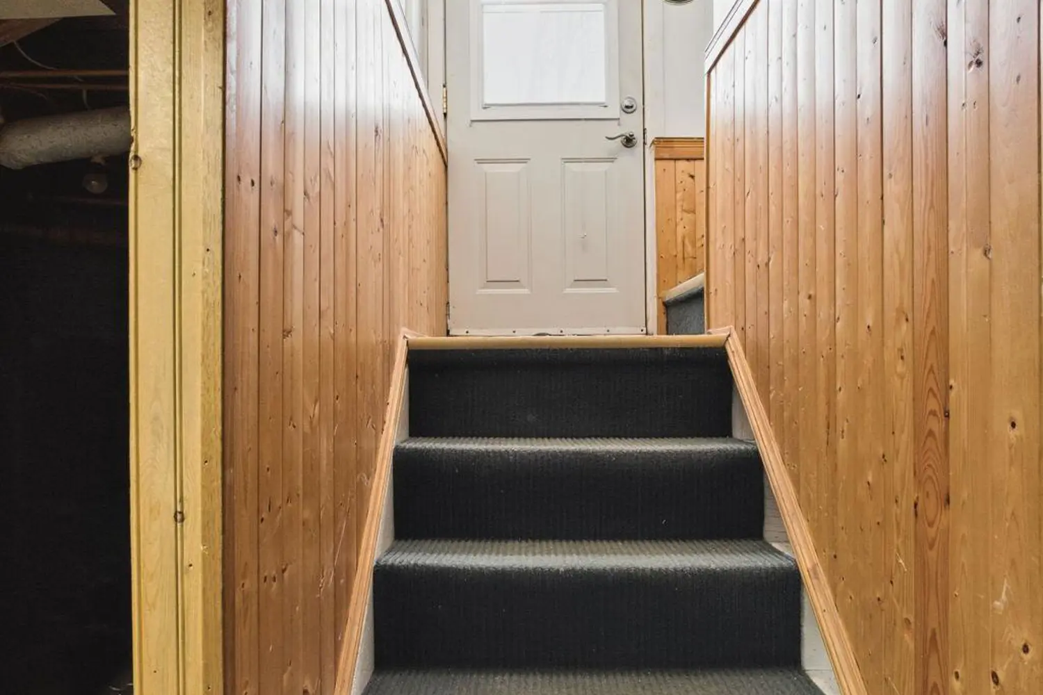 Additional image 12 of 92 Laurel Street