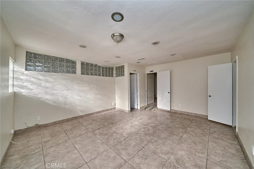 Additional image 19 of 5430 Arlington Avenue, Riverside, CA 92504