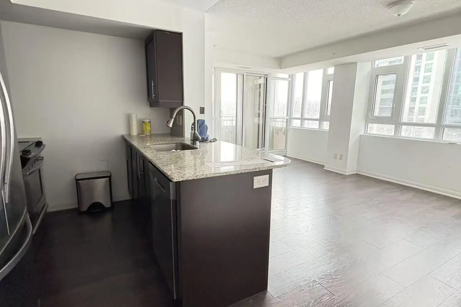 Additional image 5 of 35 Bastion Street 509