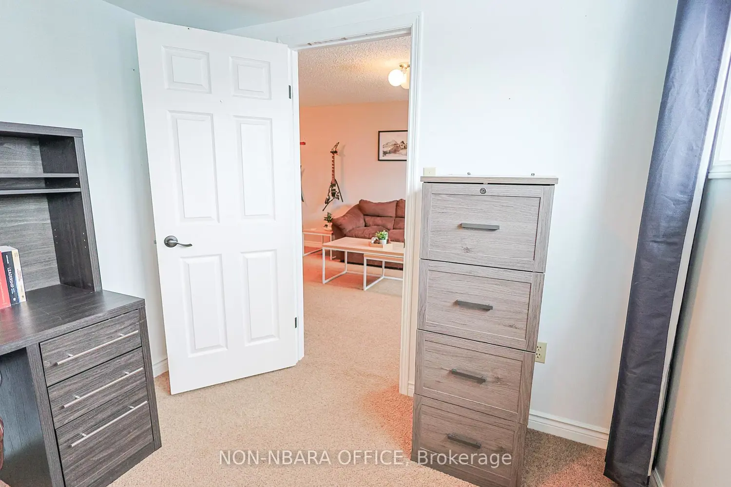 Additional image 18 of 44 Ellendale Drive