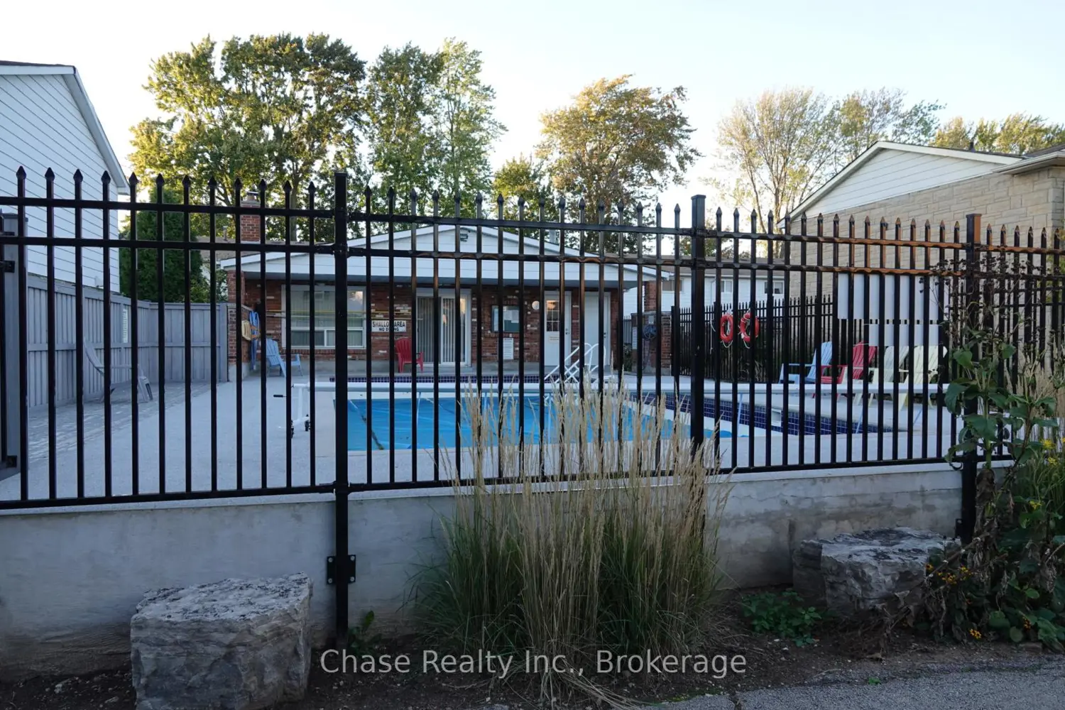 Additional image 20 of 5475 Lakeshore Road 9