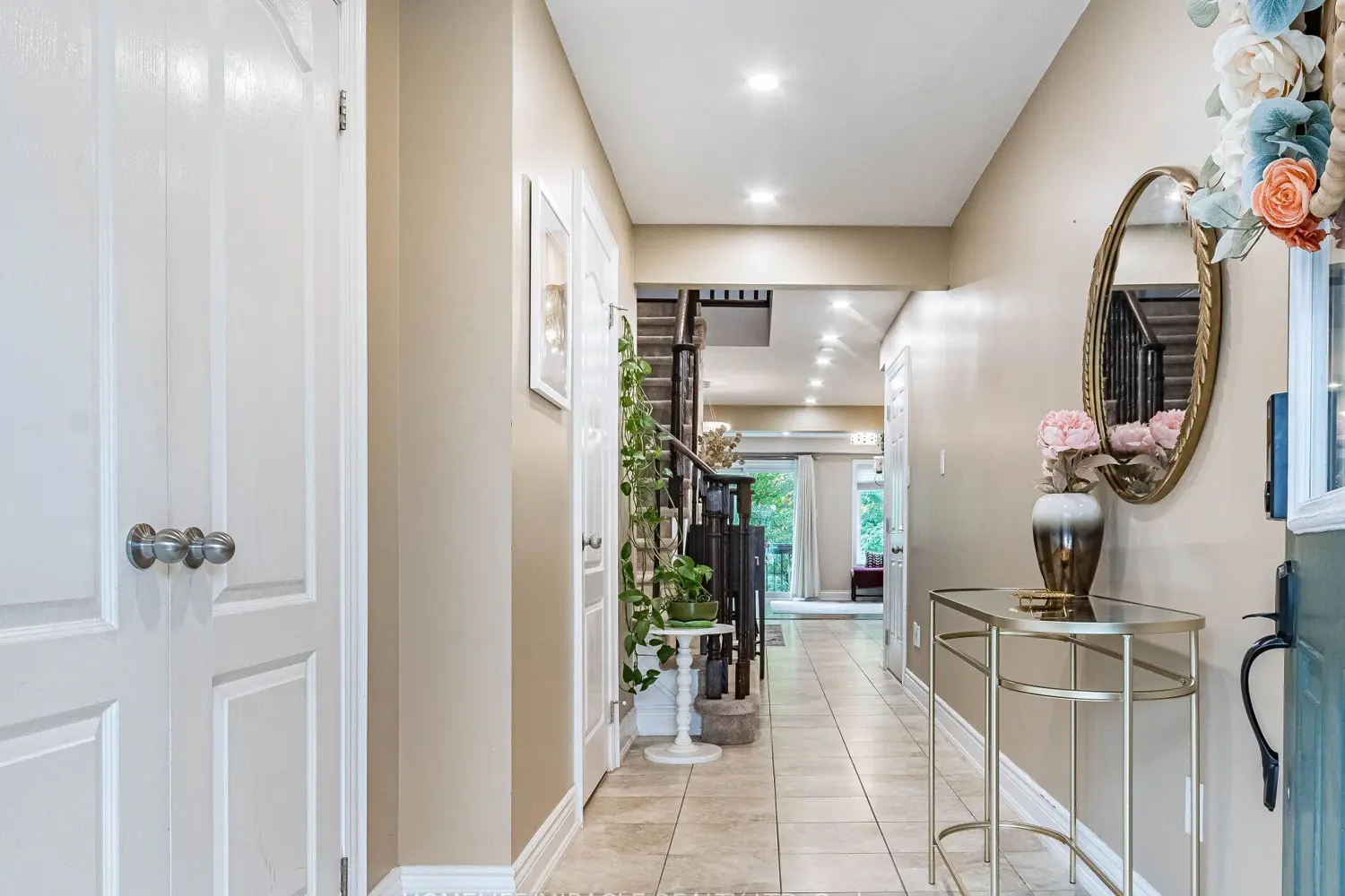 Additional image 2 of 1035 Victoria Road 143