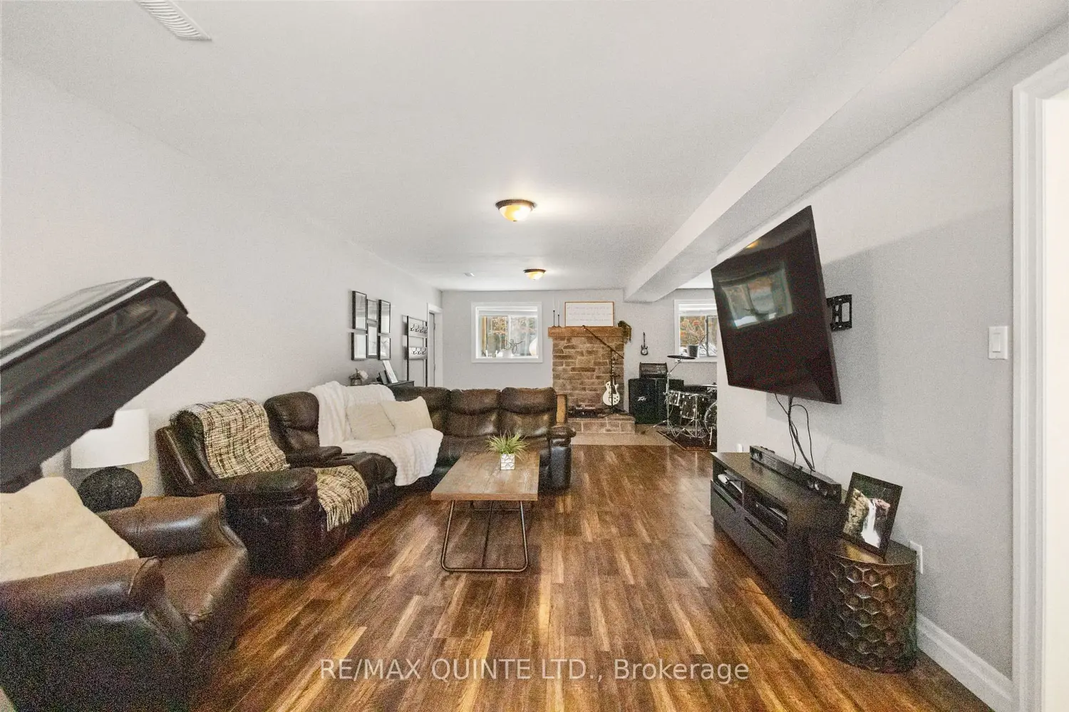 Additional image 14 of 40 Charles Court