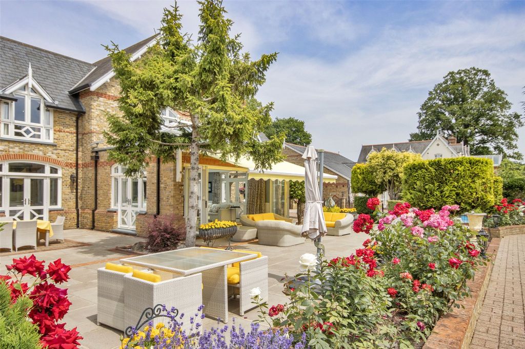 Additional image 12 of 6 bed detached house for saleHome Farm, Kemnal Road, Chislehurst BR7