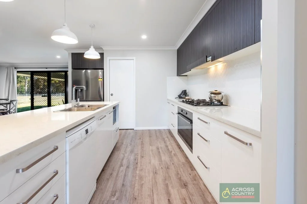 Additional image 3 of 17 Grant Crescent, Wondai QLD 4606