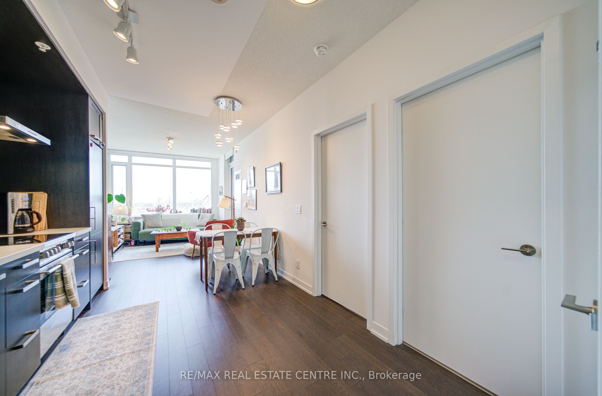 Additional image 6 of N510-120 Bayview Avenue, Toronto, ON, M5A 0G4