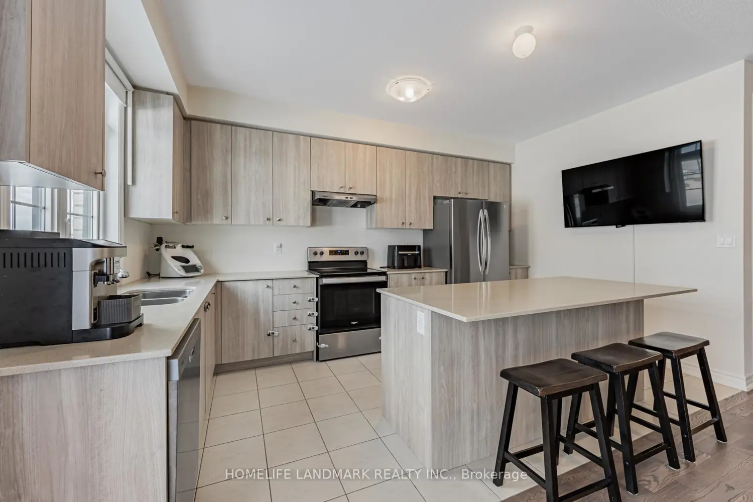 Additional image 6 of 1102 Pisces Trail