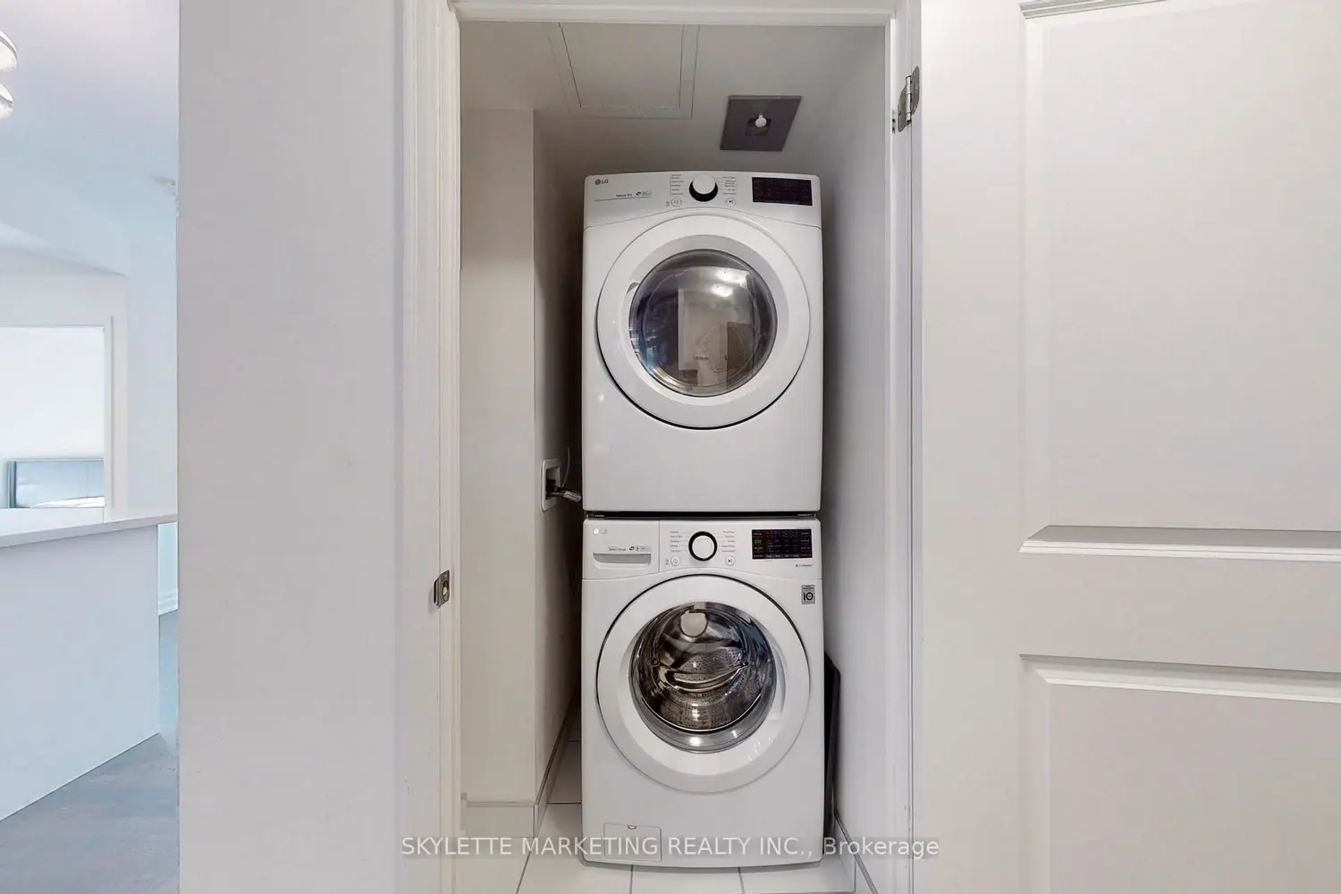 Additional image 11 of 10 Rouge Valley Drive 529A