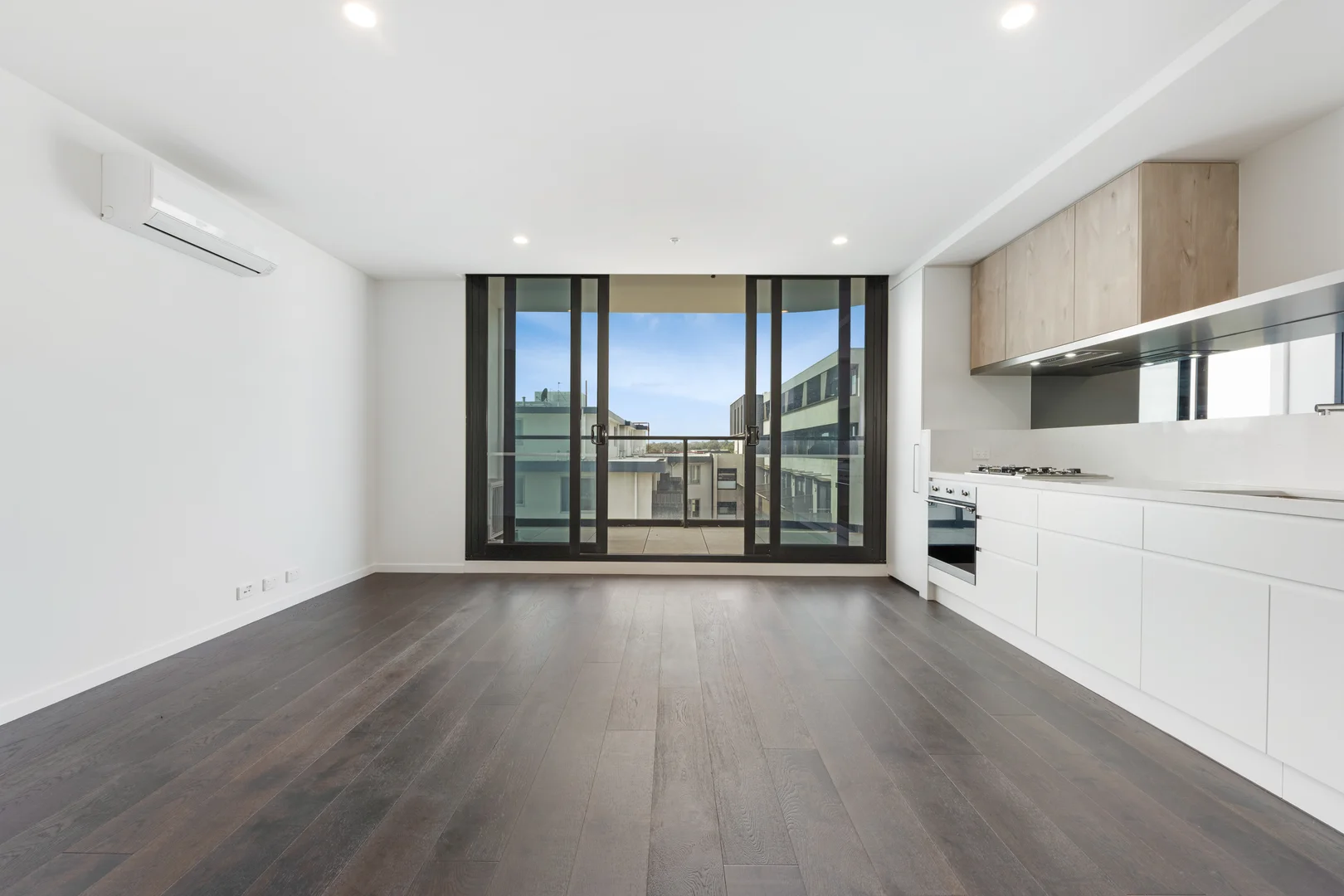 Additional image 2 of 208/6 Dalgety Street, Oakleigh VIC 3166