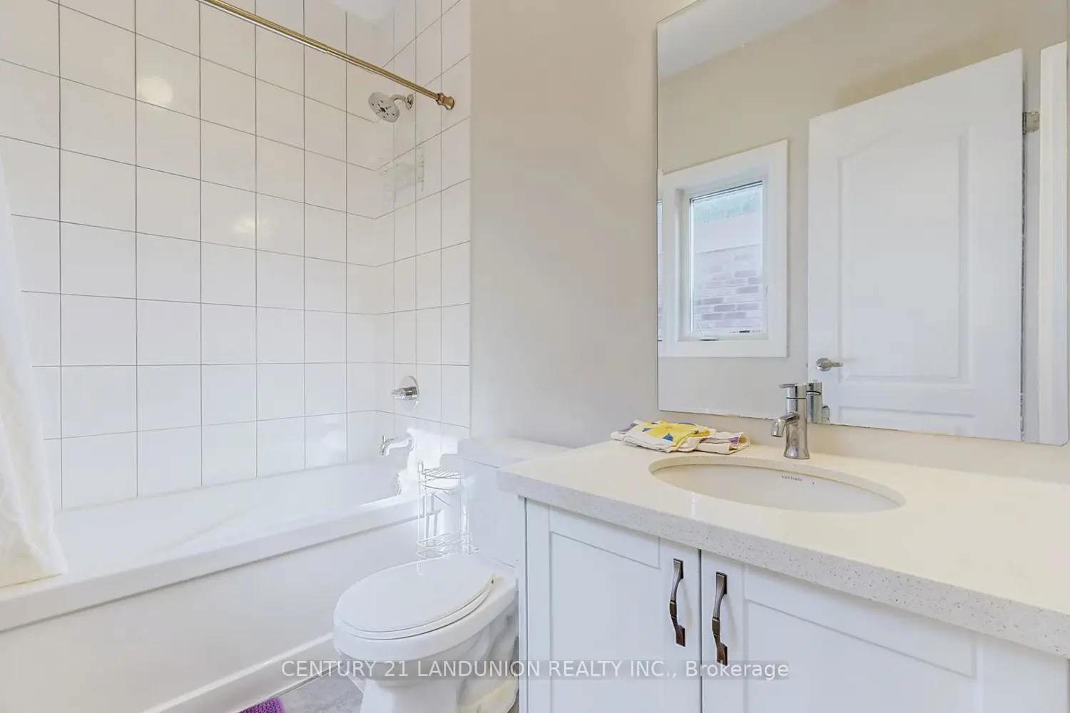 Additional image 14 of 234 Touch Gold Crescent