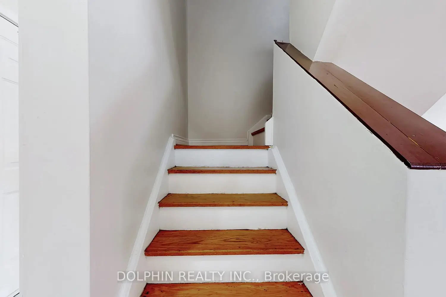 Additional image 6 of 15 Fleetwood Crescent 15