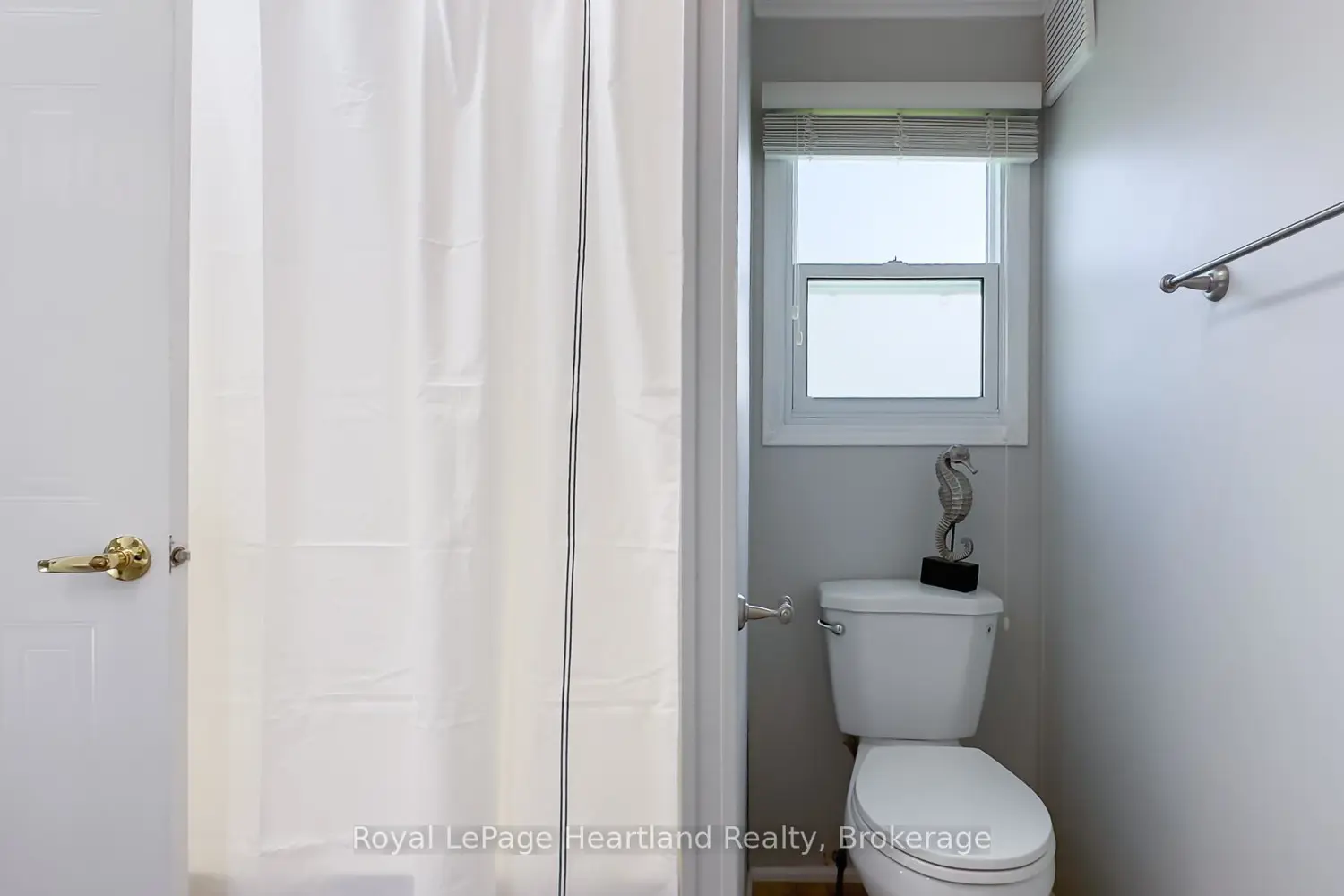 Additional image 15 of 77307 Bluewater Highway 49