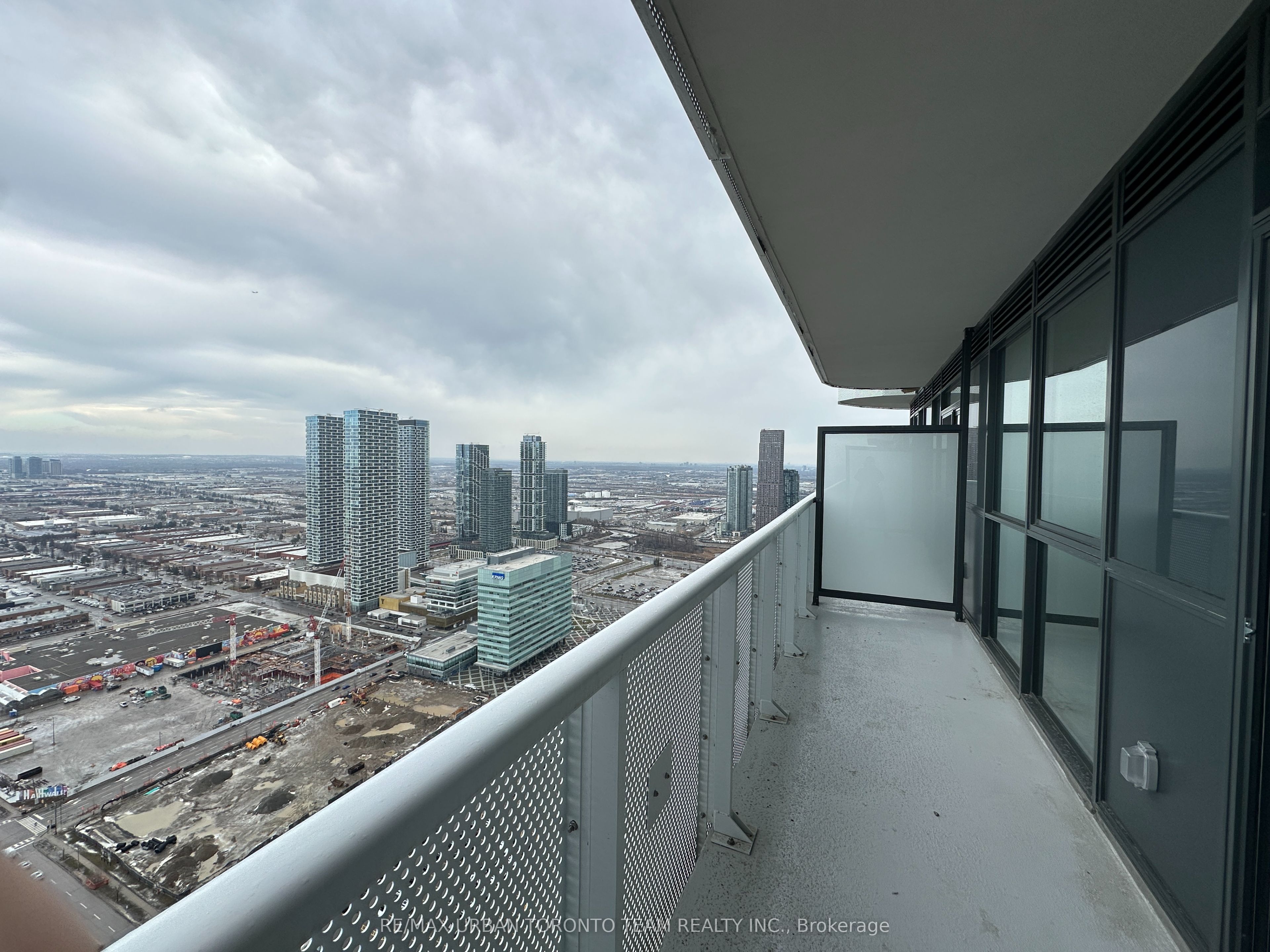 Additional image 2 of 5105-8 Interchange Way, Vaughan, ON, L4K 5Z7