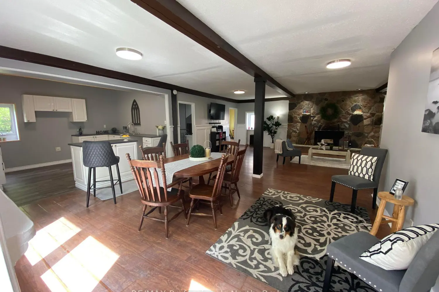 Additional image 4 of 204 Mineral Springs Road