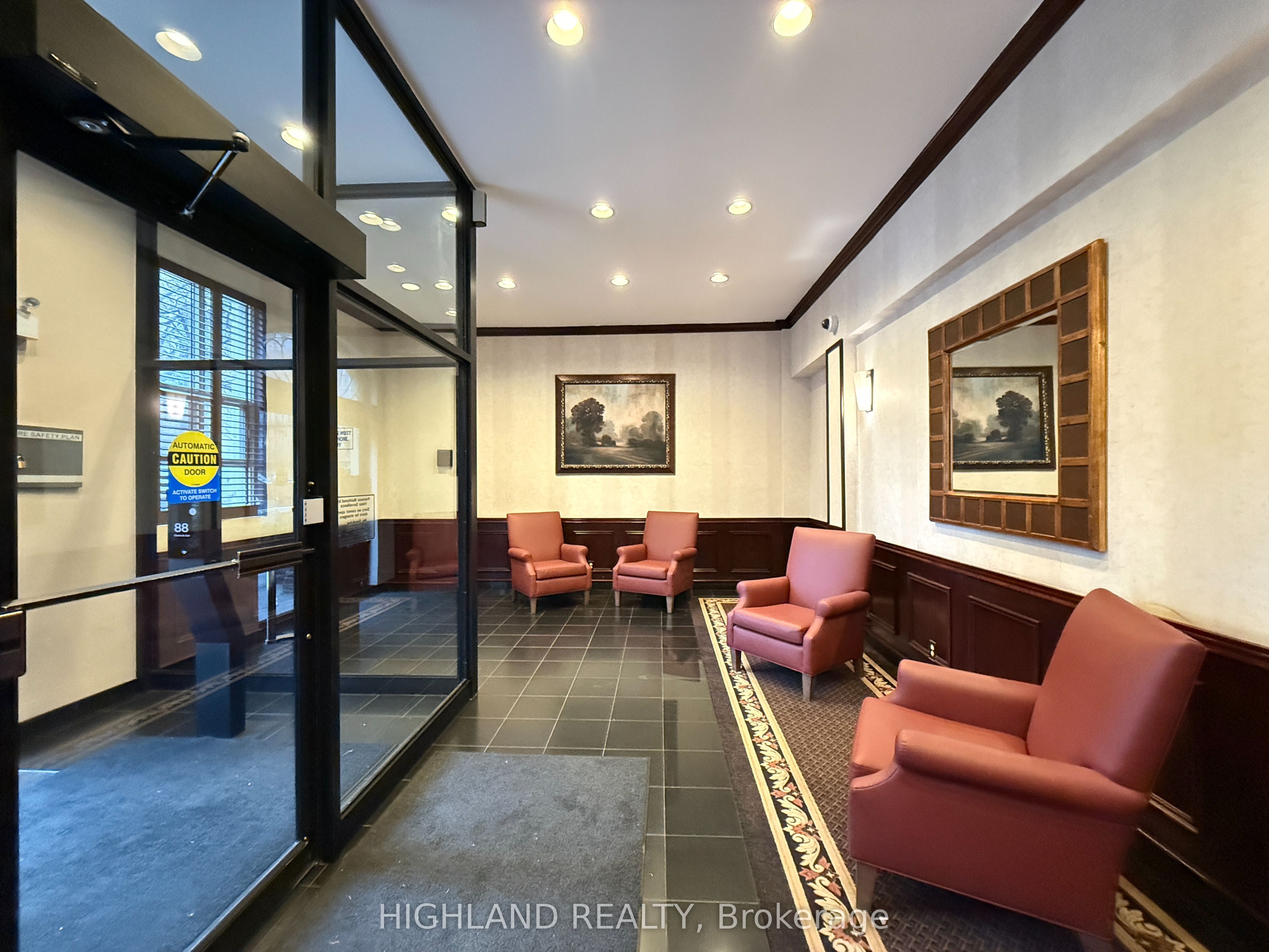 Additional image 4 of 611-88 Charles Street E, Toronto, ON, M4Y 2W7