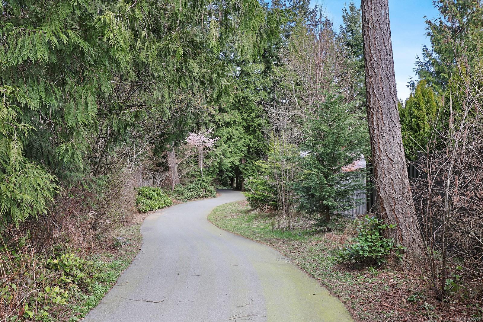 Additional image 3 of 912 Prestwick Place, Courtenay, BC, V9N 0E1