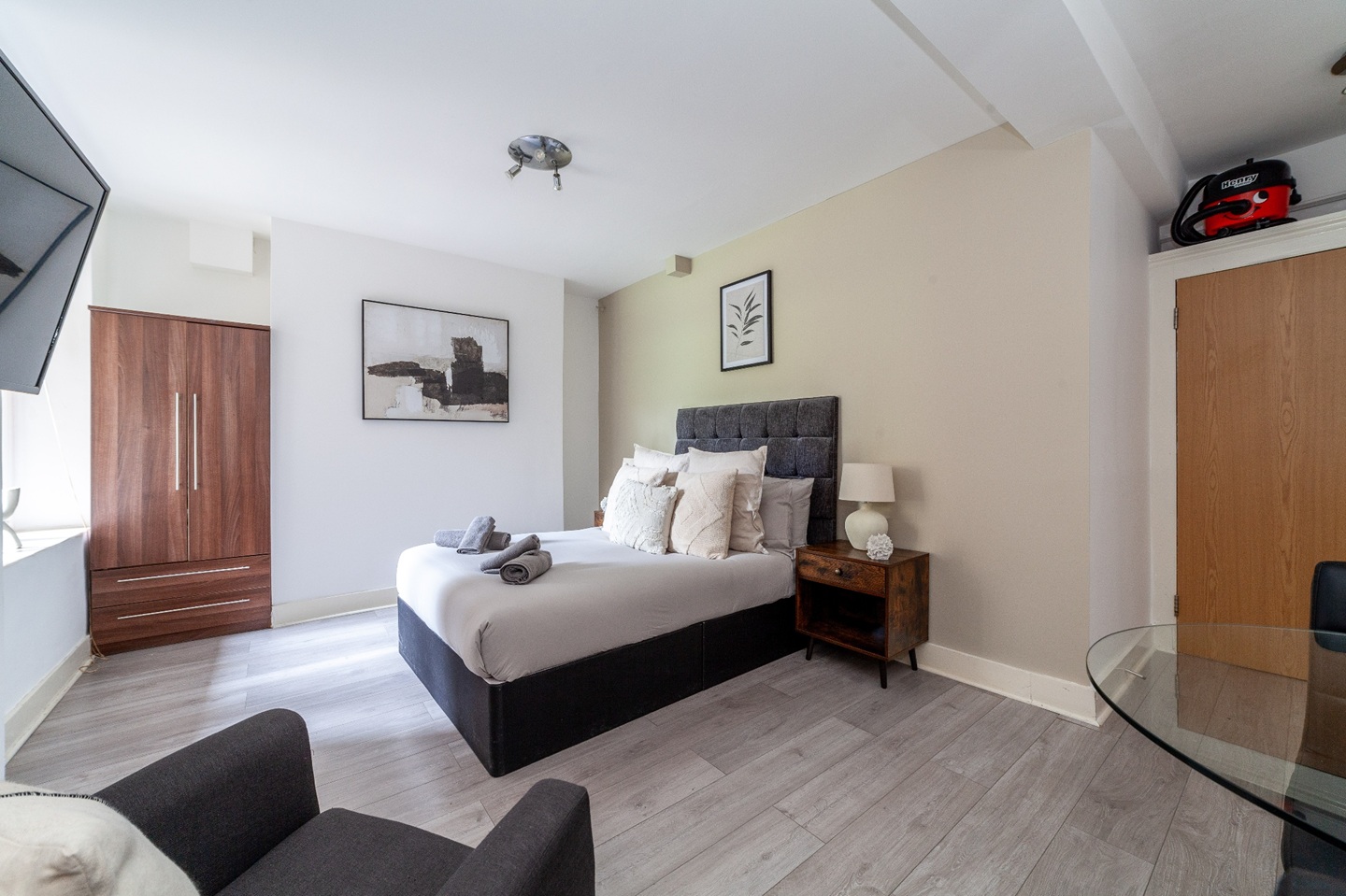 Additional image 4 of Studio Flat, Carlton Mansions, W9, N1 7GU