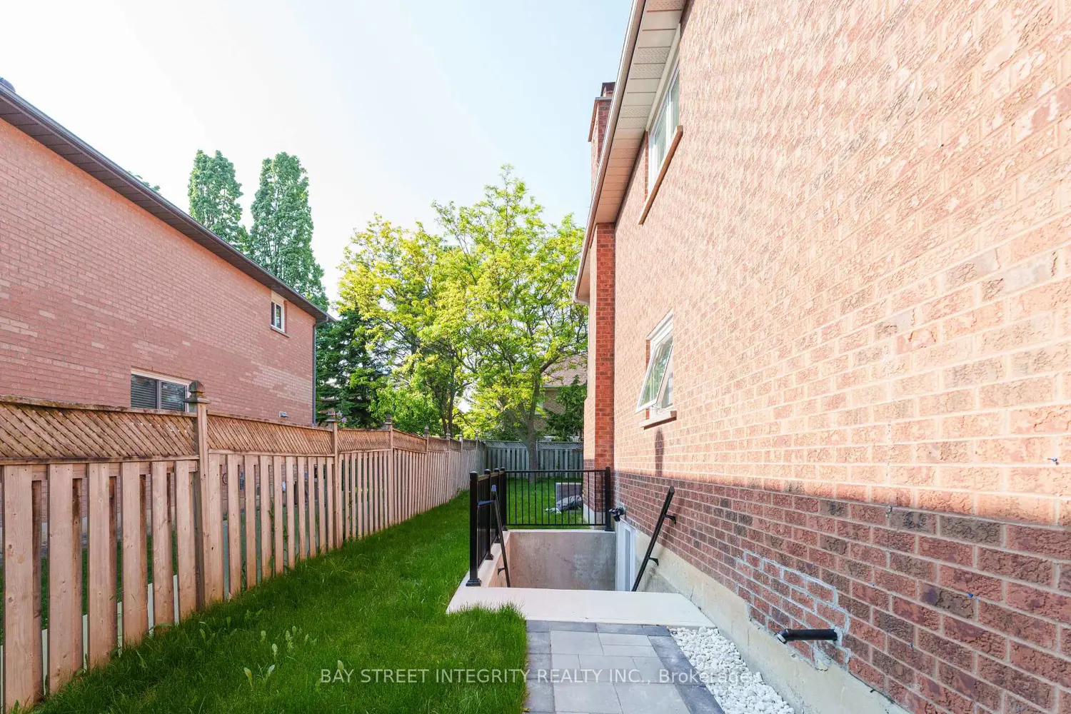 Additional image 17 of 2247 Rodick Road