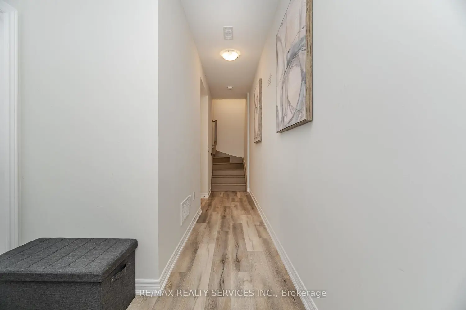 Additional image 4 of 40 Zinfandel Drive 3