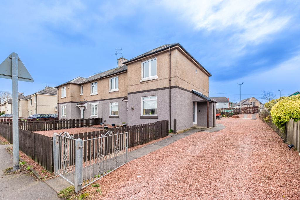 2 bed flat for saleDakala Court, Wishaw ML2
