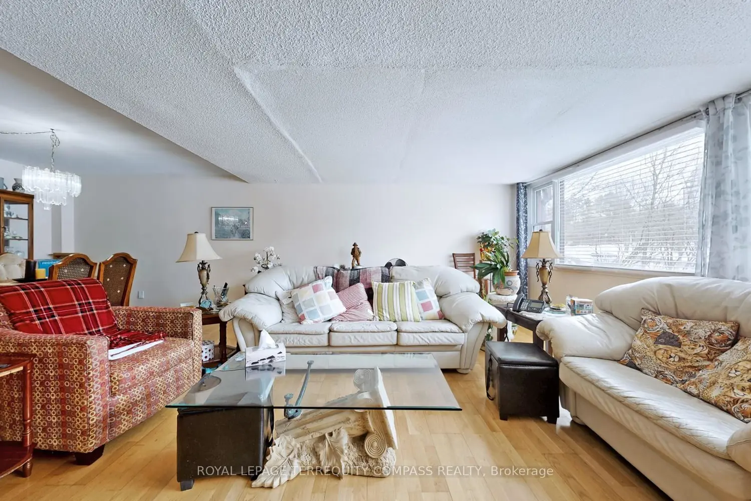 Additional image 5 of 530 Falgarwood Drive 8