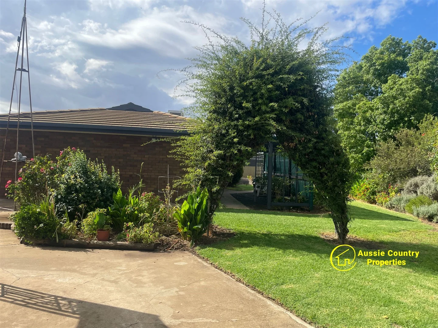 Additional image 27 of 8 Golf View Court, Berrigan NSW 2712