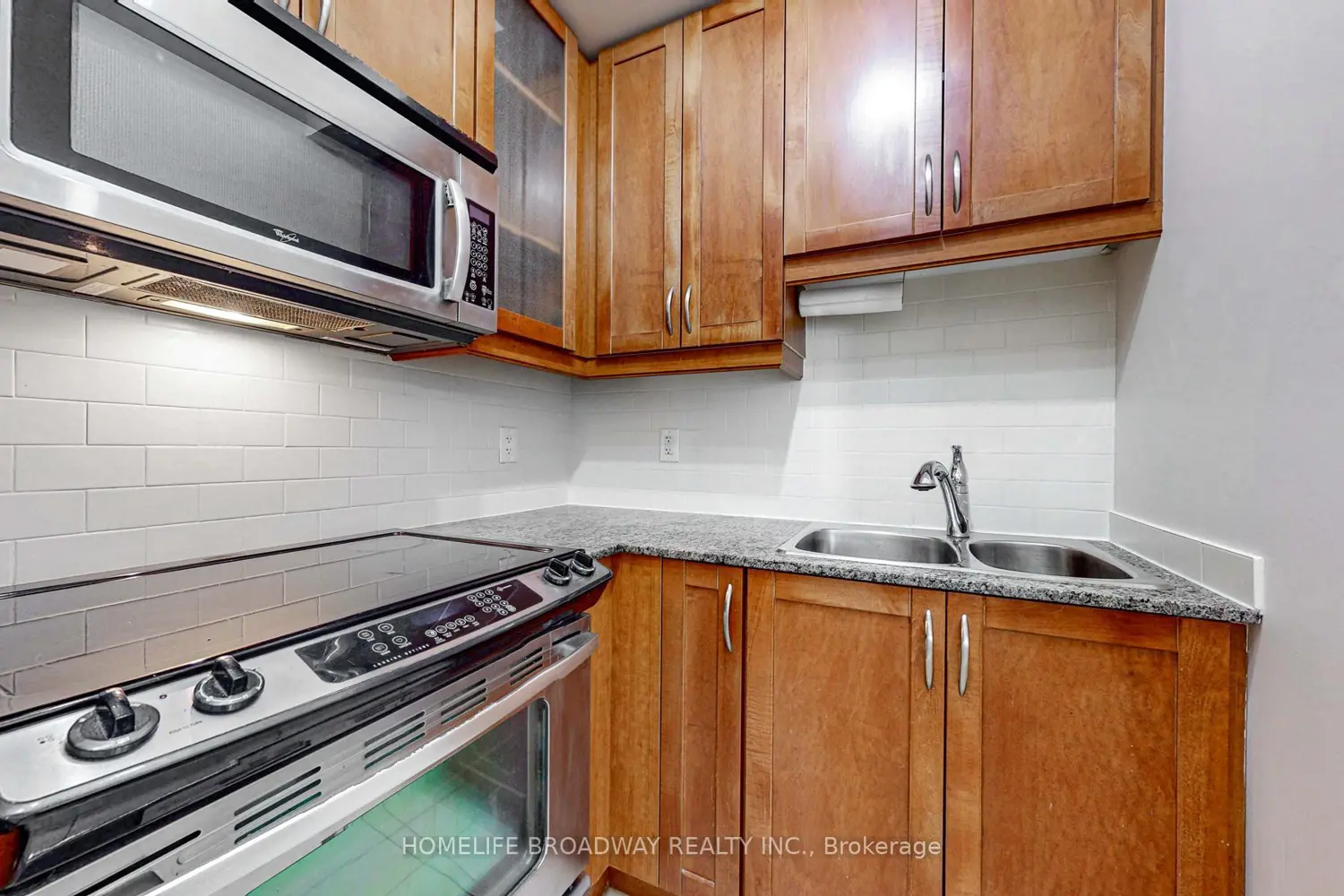 Additional image 7 of 18 Holmes Avenue 2215