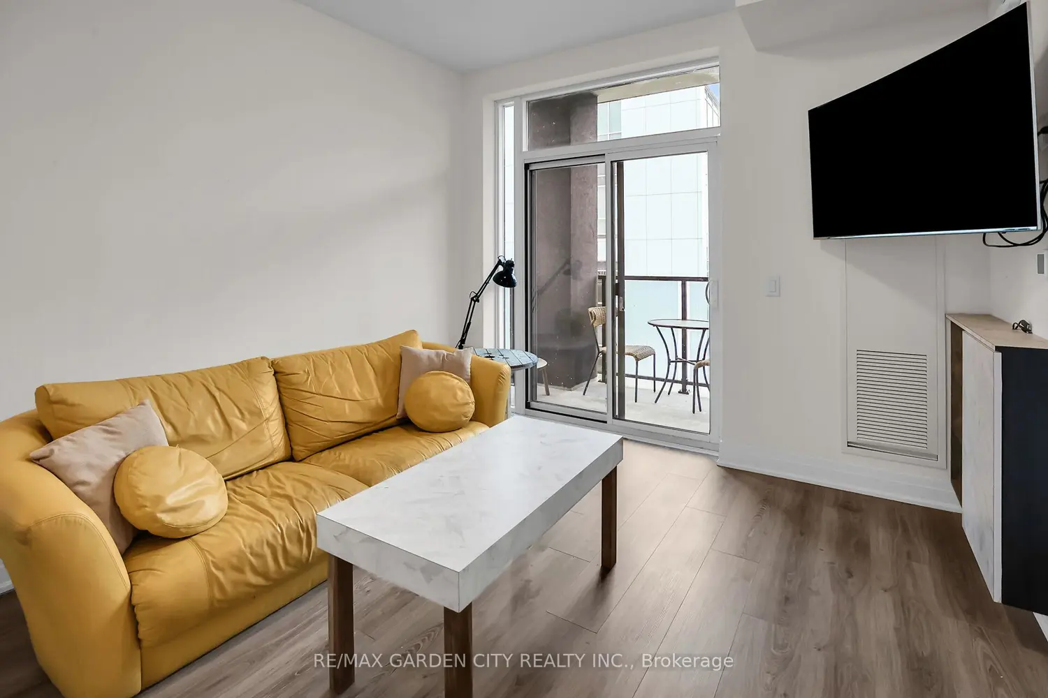 Additional image 10 of 16 Concord Place 431