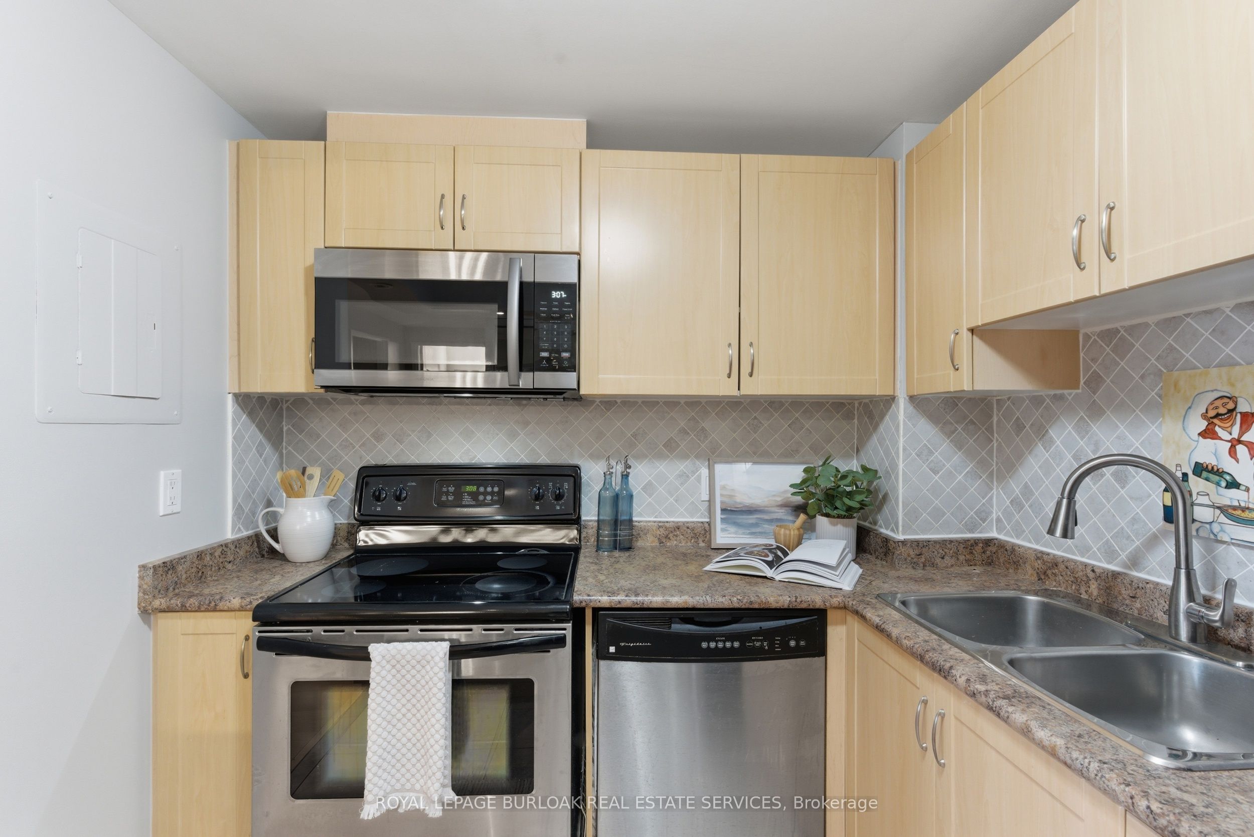 Additional image 5 of 312-6720 Glen Erin Drive, Mississauga, ON, L5N 3K8