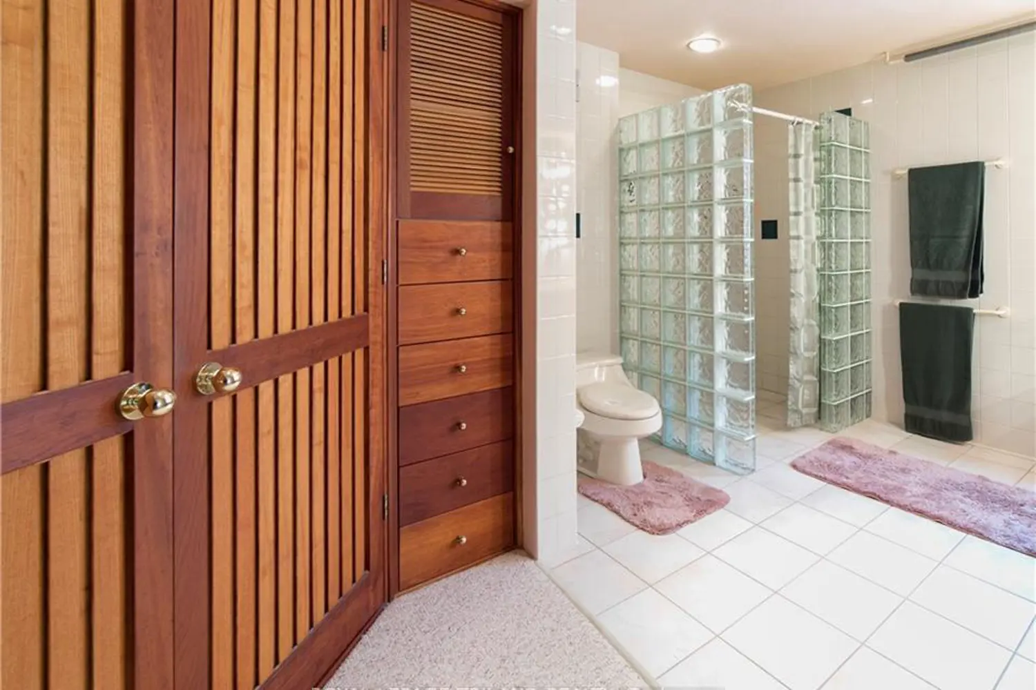 Additional image 12 of 15668 Furnival Road