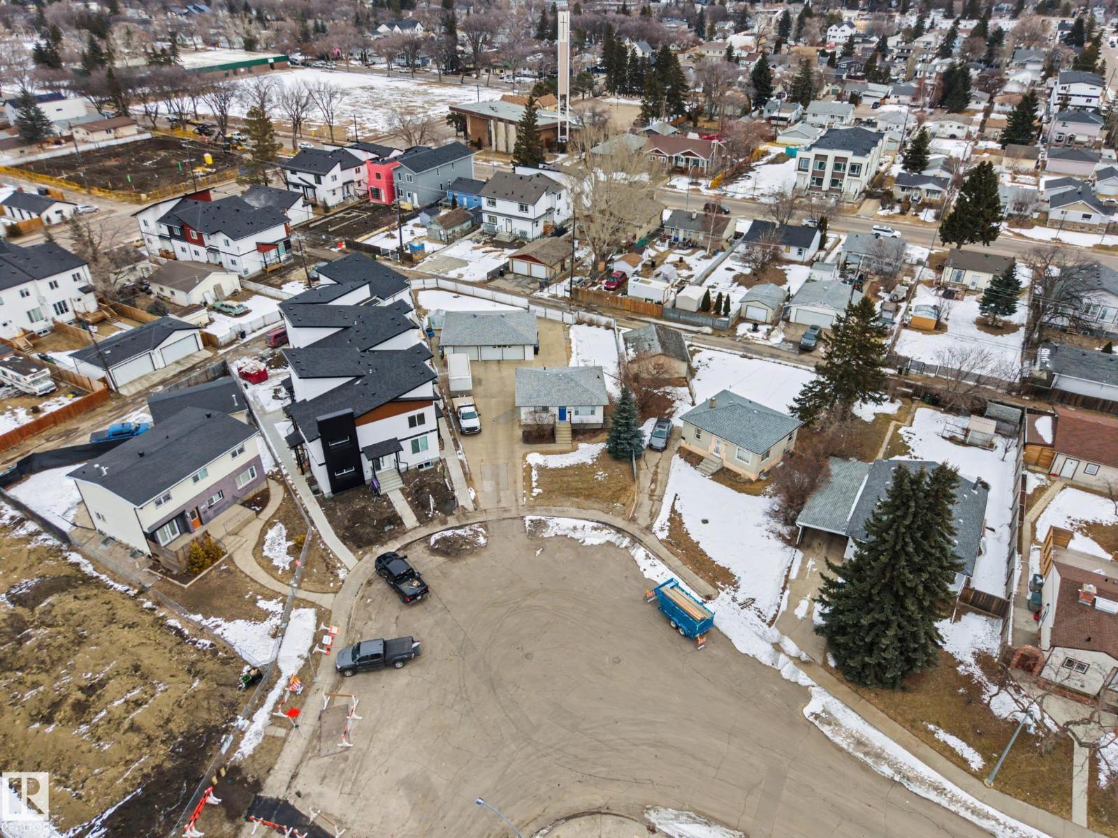 Additional image 5 of 9409 154 Street NW, Edmonton, AB, T5R1T8