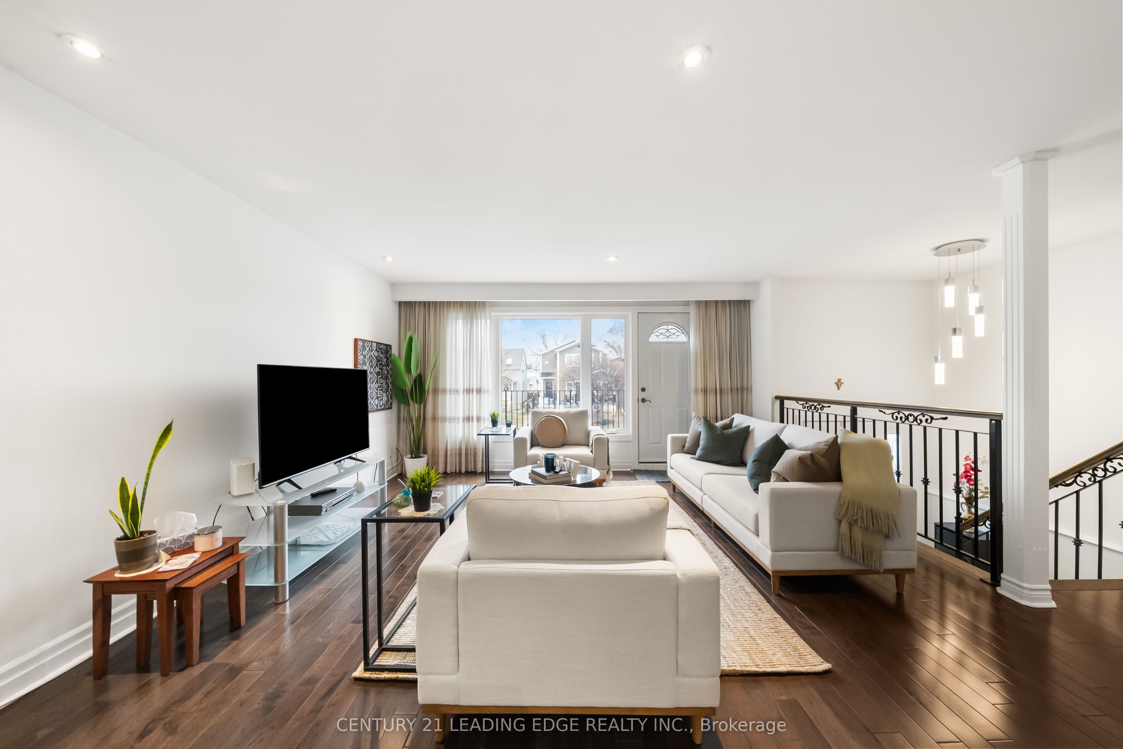 Additional image 6 of 1050 Alexandra Avenue, Mississauga, ON, L5E 1Z8