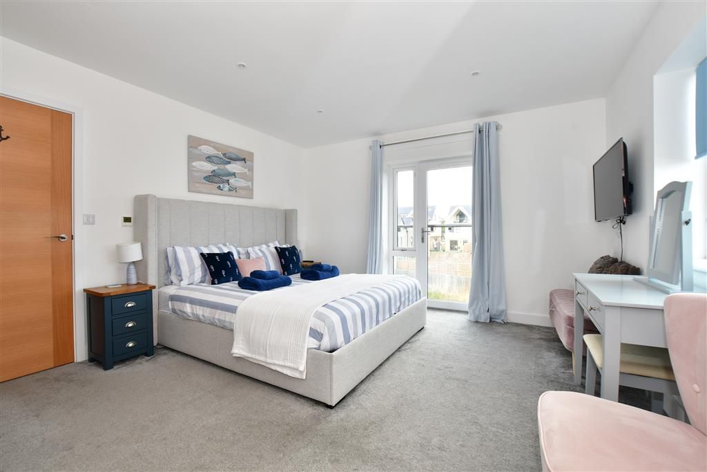 Additional image 5 of 2 bed flat for saleGrange Road, Sandown, Isle Of Wight PO36