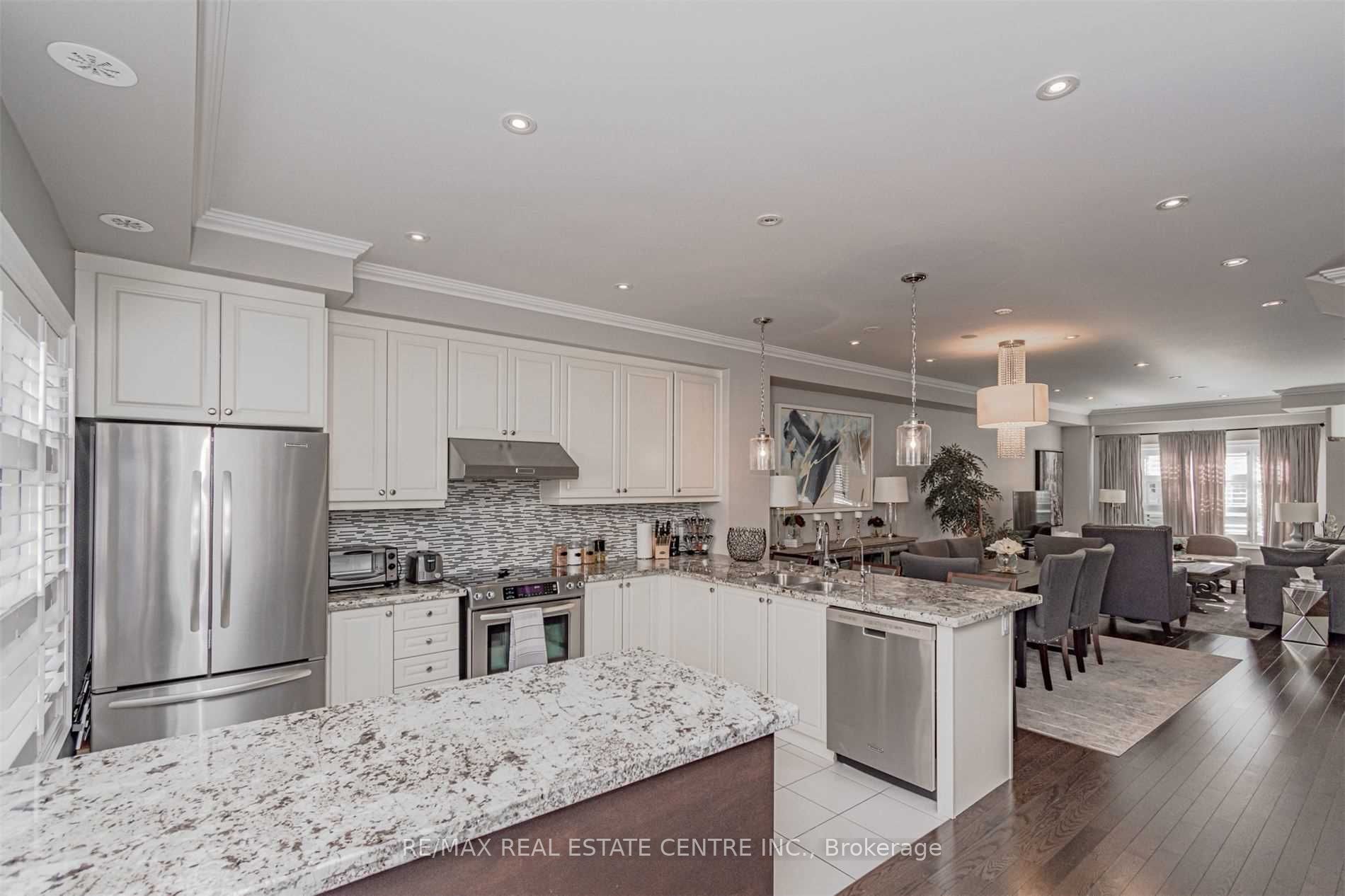 Additional image 6 of 30-2460 Prince Michael Drive, Oakville, ON, L6H 0G8