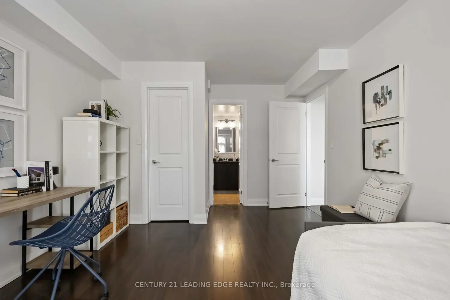 Additional image 19 of 326 John Street 285