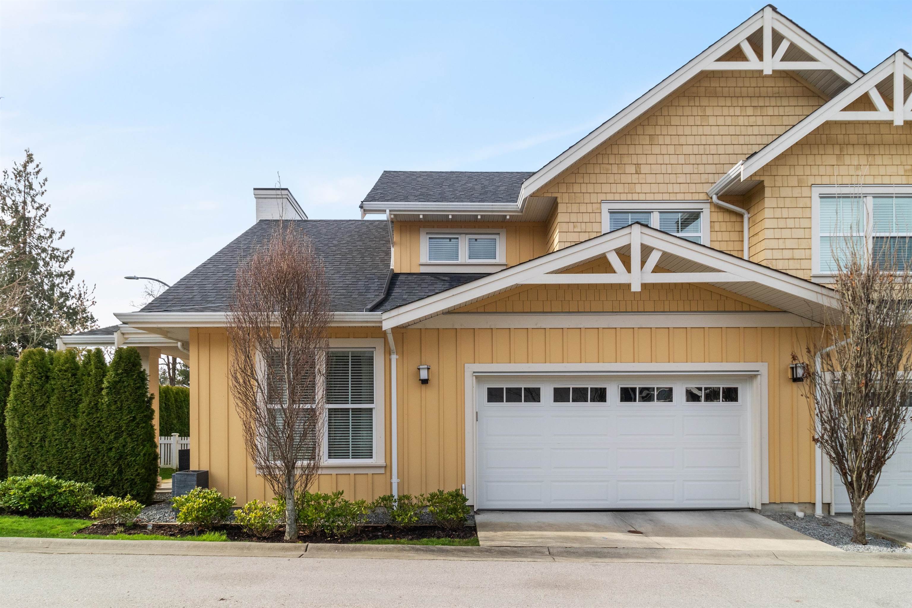 48-22057 49 Avenue, Langley, BC, V3A 0J4