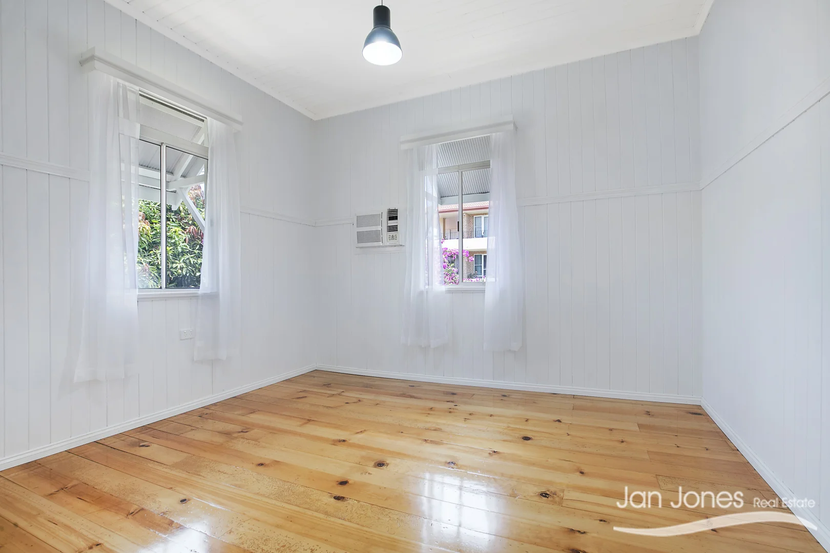 Additional image 8 of 10 Landsborough Avenue, Scarborough QLD 4020