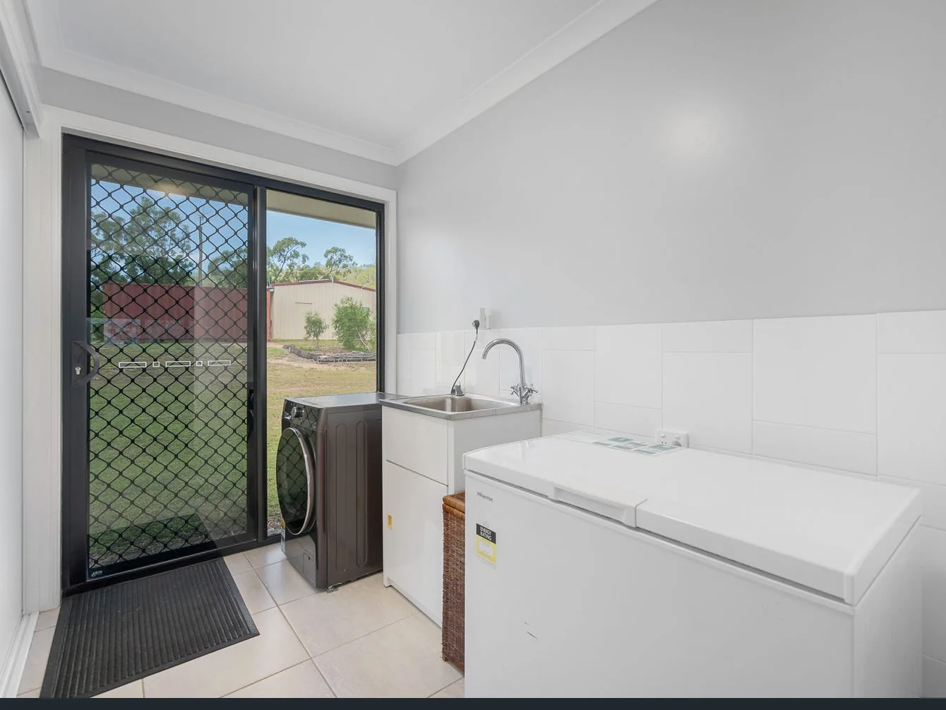 Additional image 15 of Mount Larcom QLD 4695