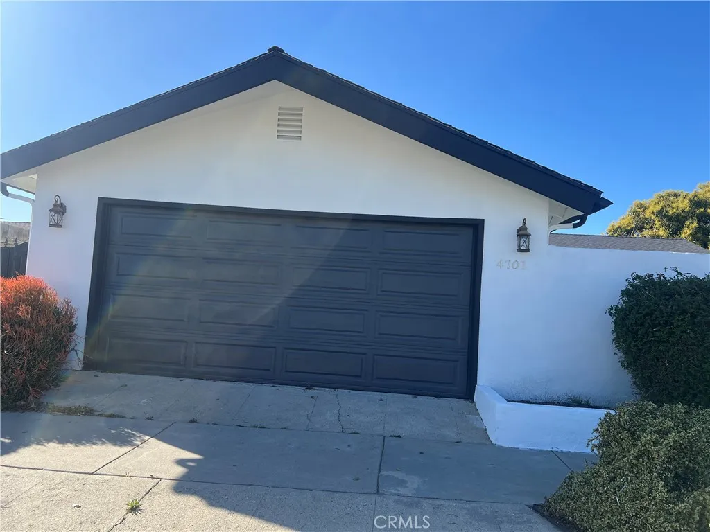 4701 Don Miguel Dr, Los Angeles, CA 90008